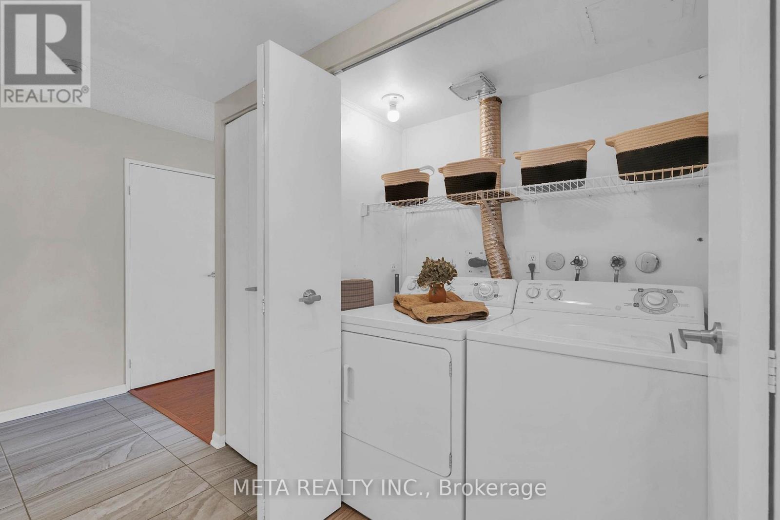 #2010 550 WEBB DRIVE - Image 26