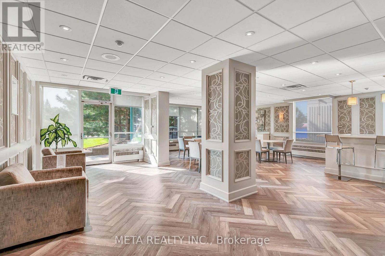 #2010 550 WEBB DRIVE - Image 30