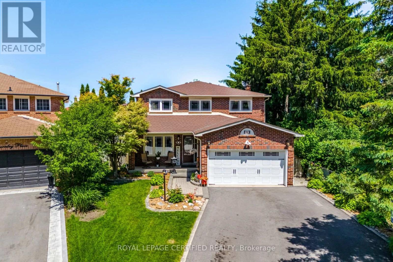20 BURNLEY PLACE - 1