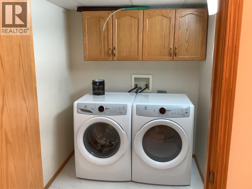 #225 4805 45 Street - 18