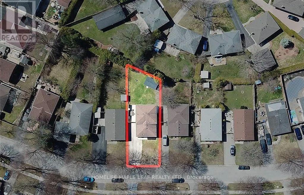 23 BARRETT CRESCENT - 17