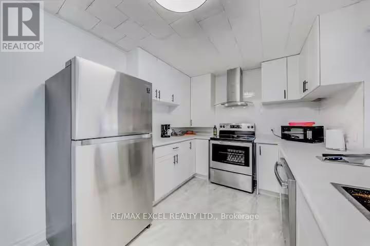 34 HARGRAVE ROAD - 13
