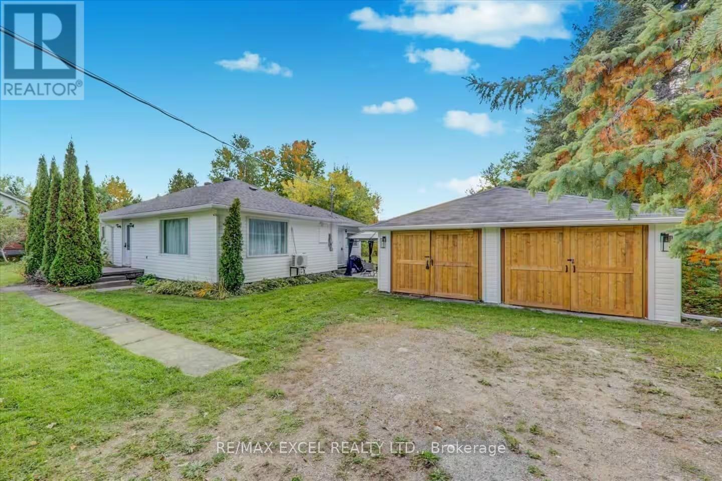 34 HARGRAVE ROAD - 3