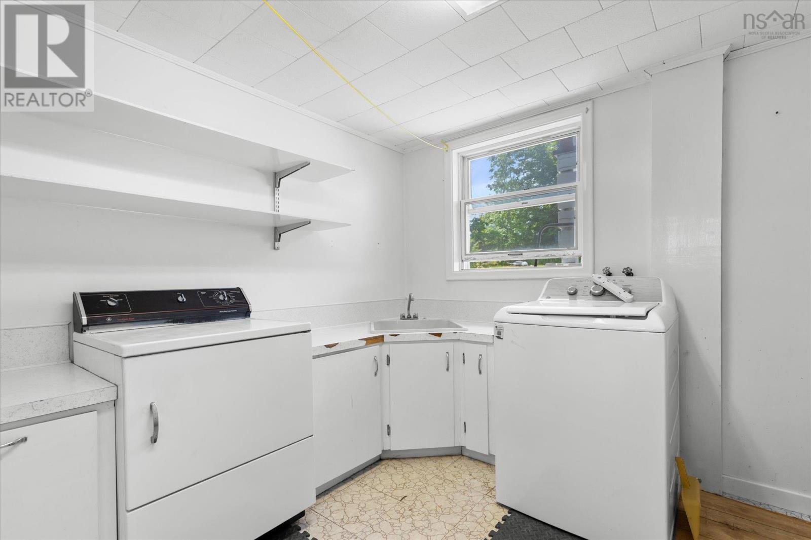 133 Hammond Street - 29