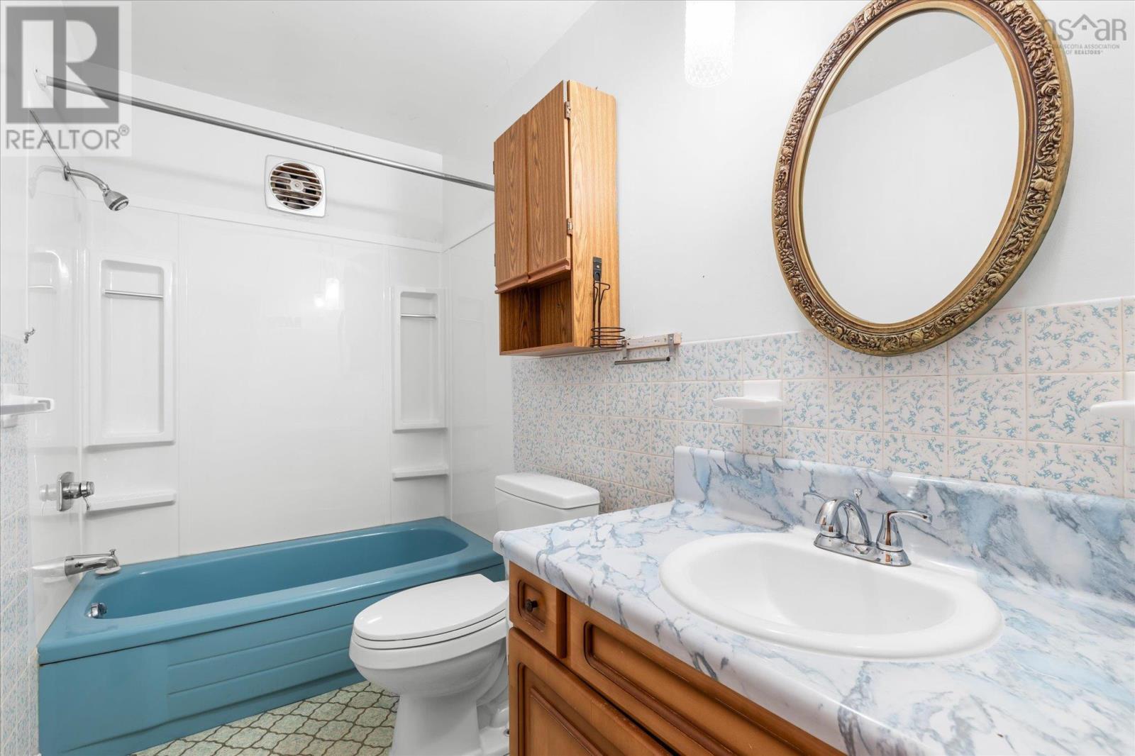 133 Hammond Street - 16