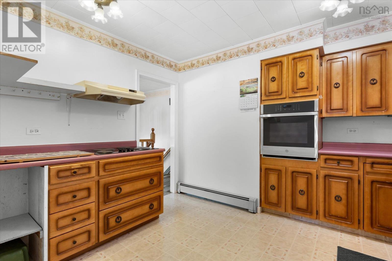 133 Hammond Street - 12