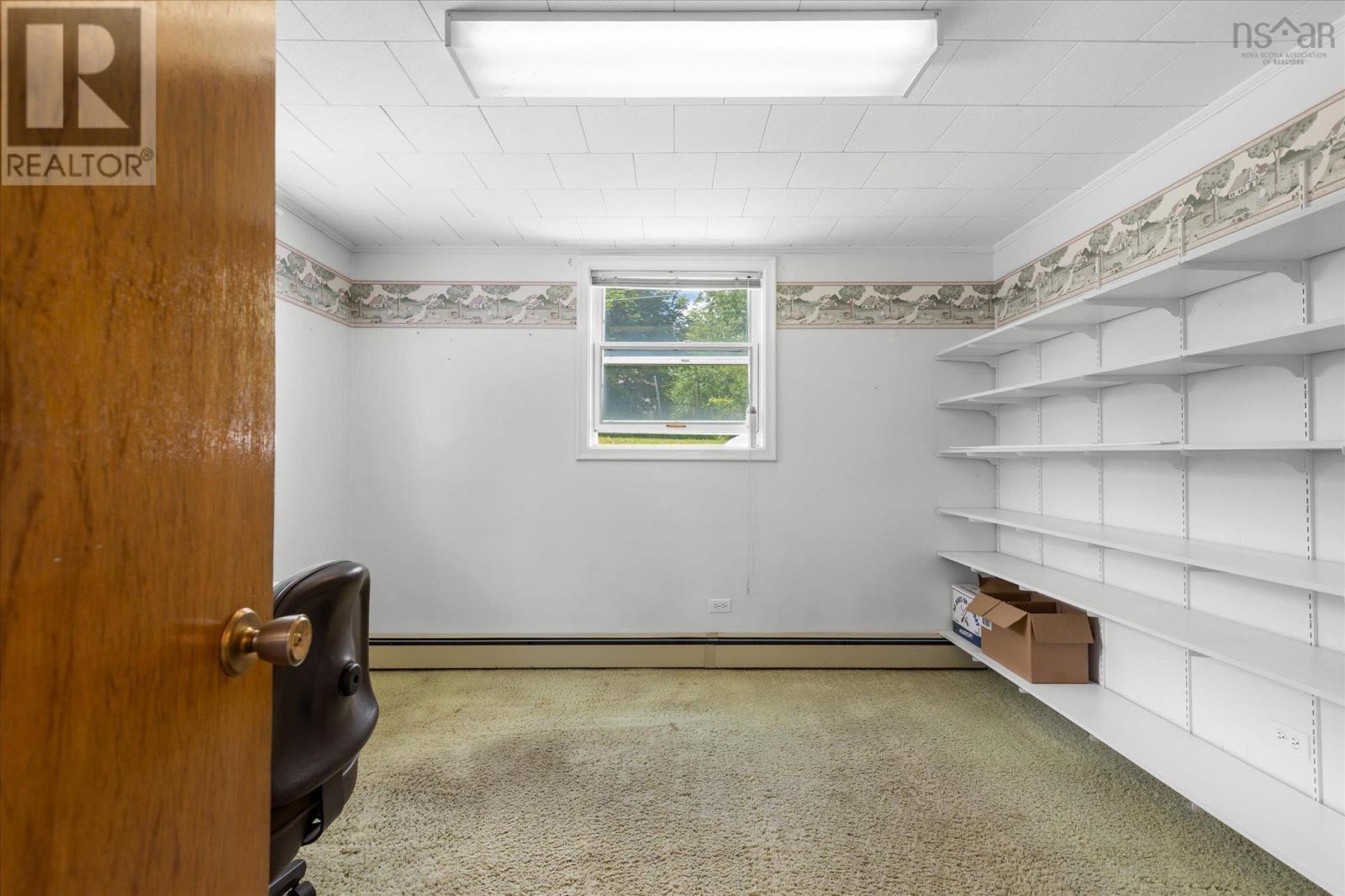 133 Hammond Street - 33