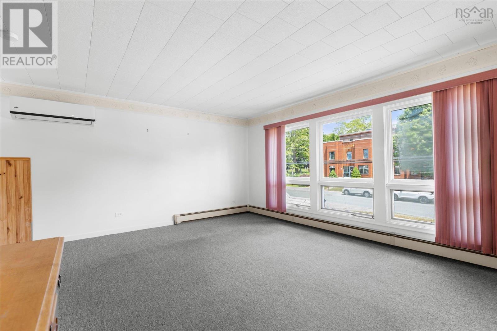 133 Hammond Street - 6
