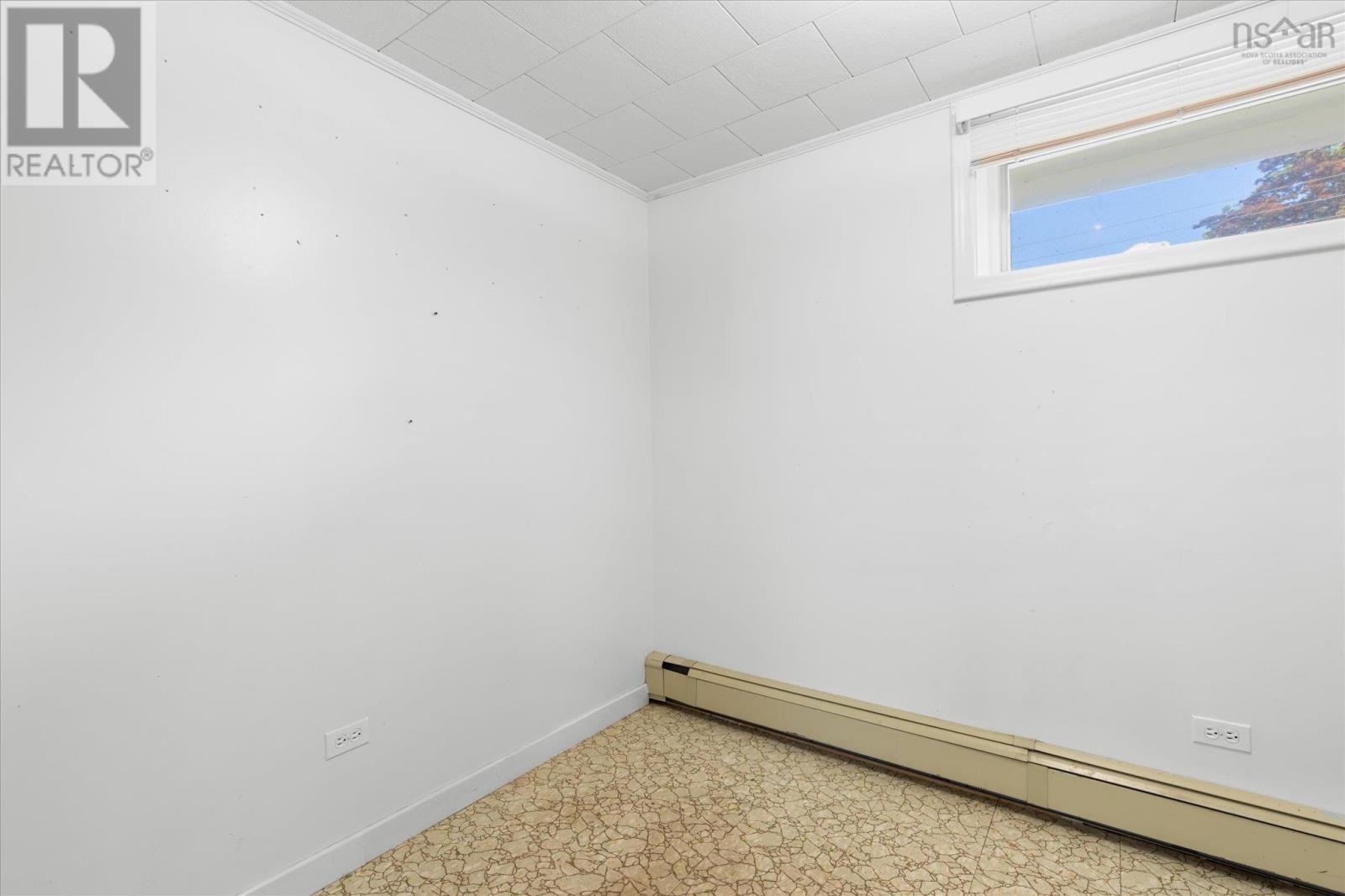 133 Hammond Street - 31