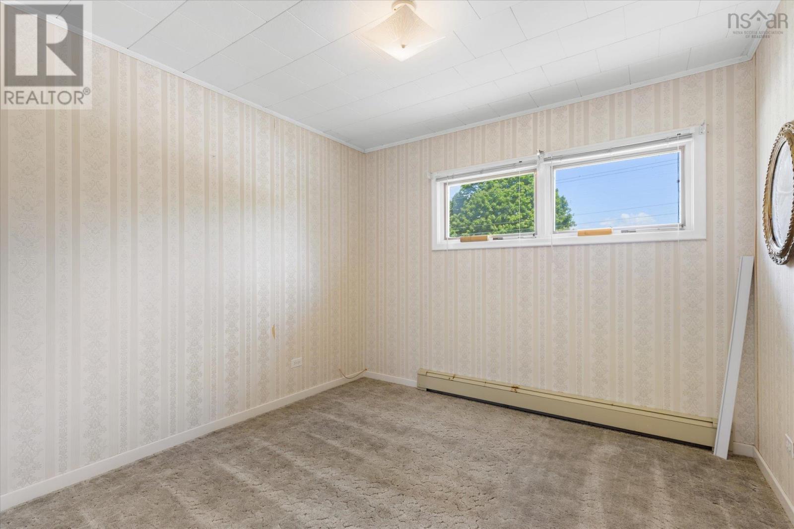 133 Hammond Street - 20