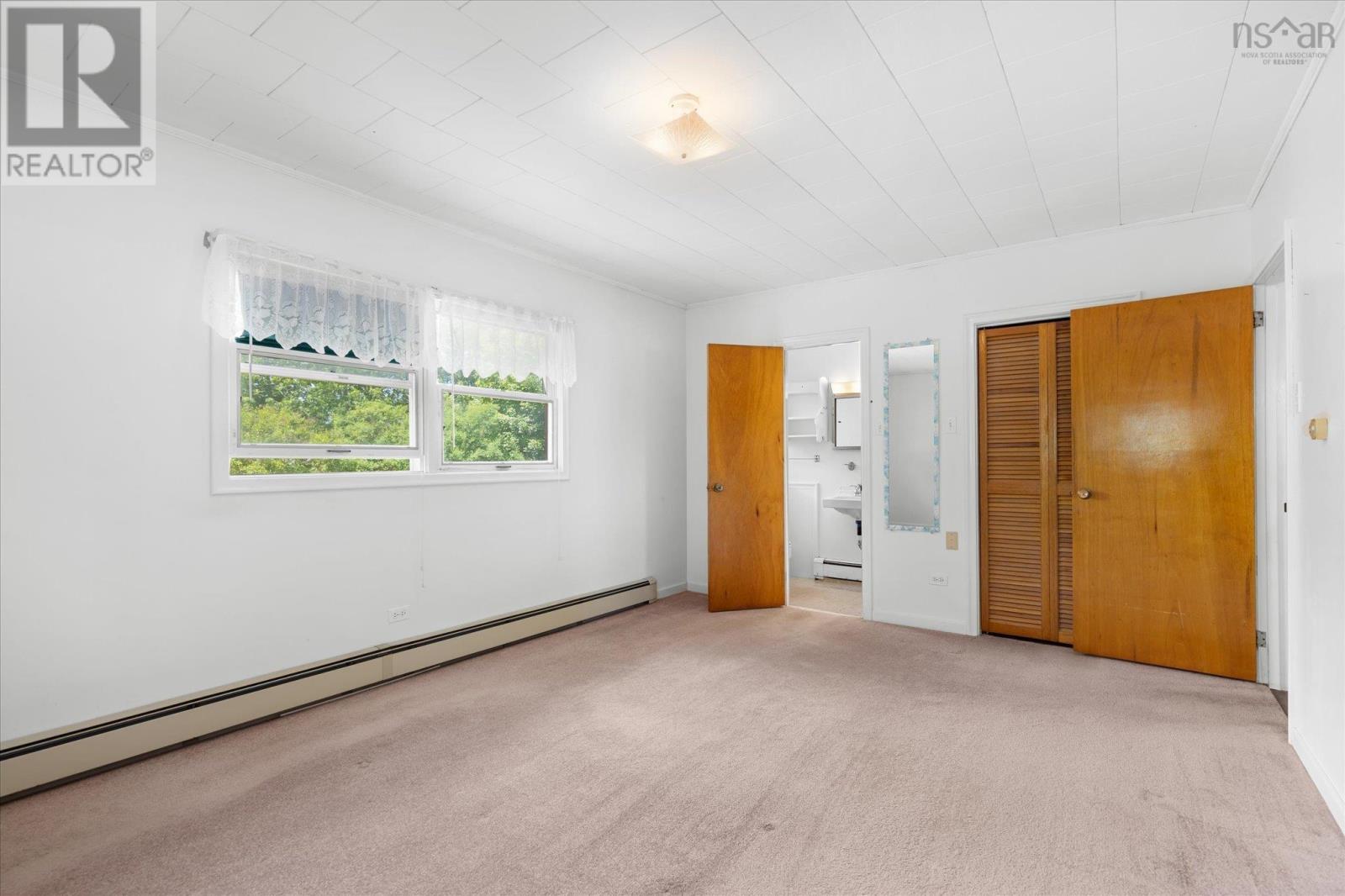 133 Hammond Street - 17