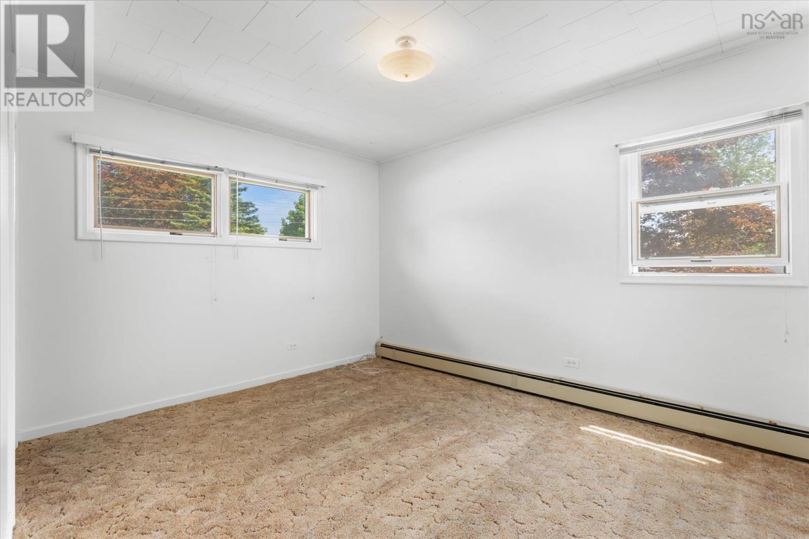 133 Hammond Street - 22