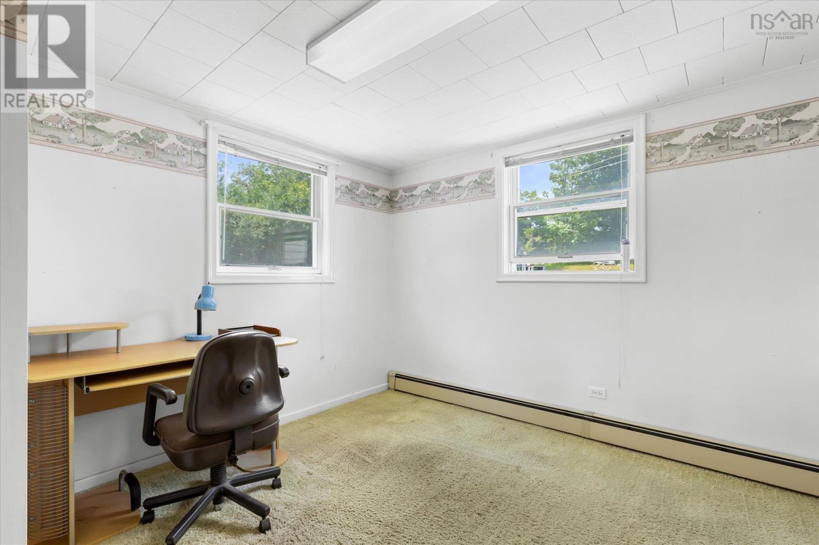 133 Hammond Street - 34
