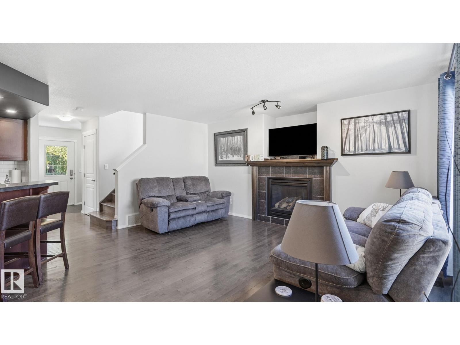 61 Spruce Village DR E - 11