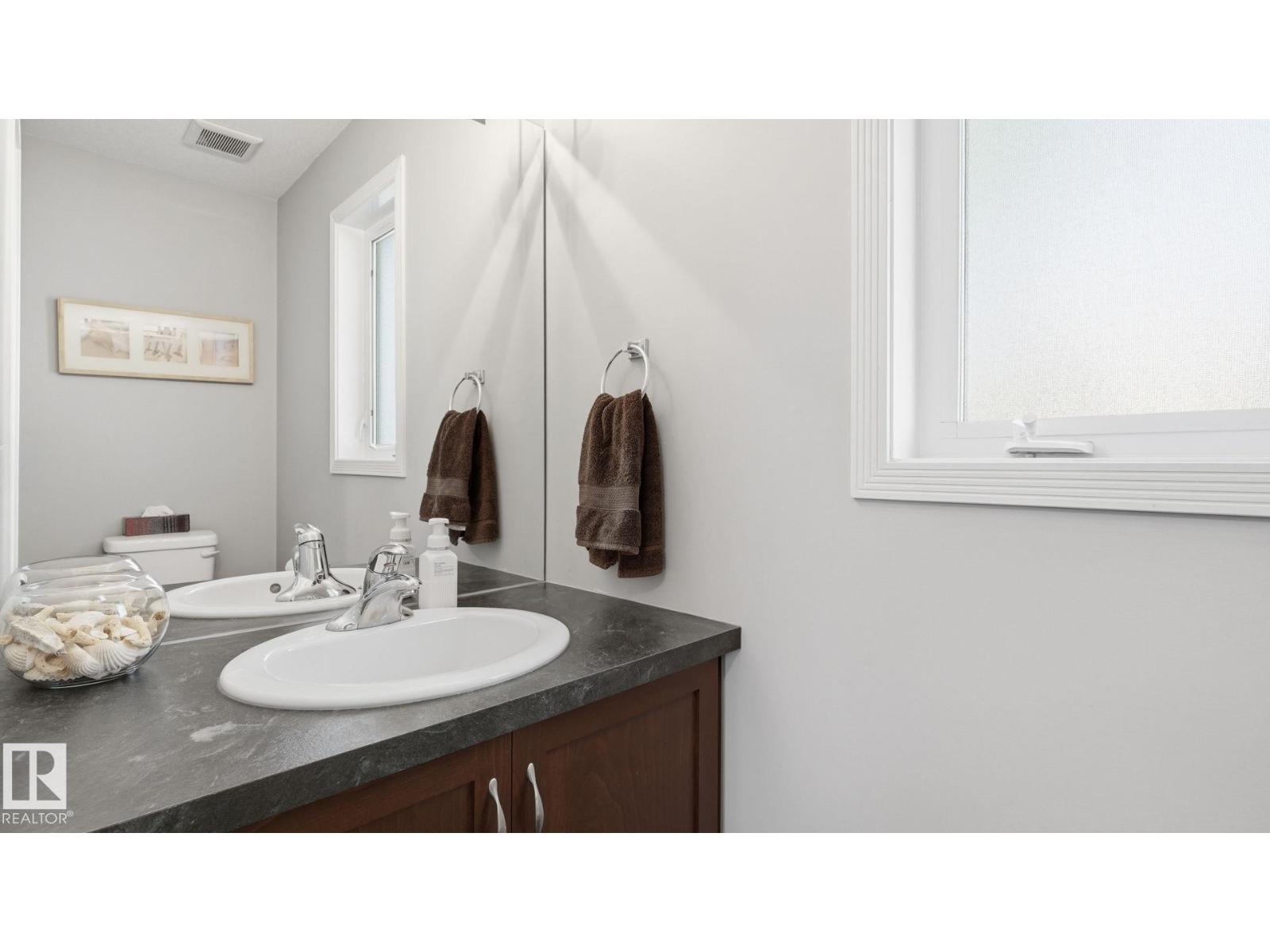 61 Spruce Village DR E - 17