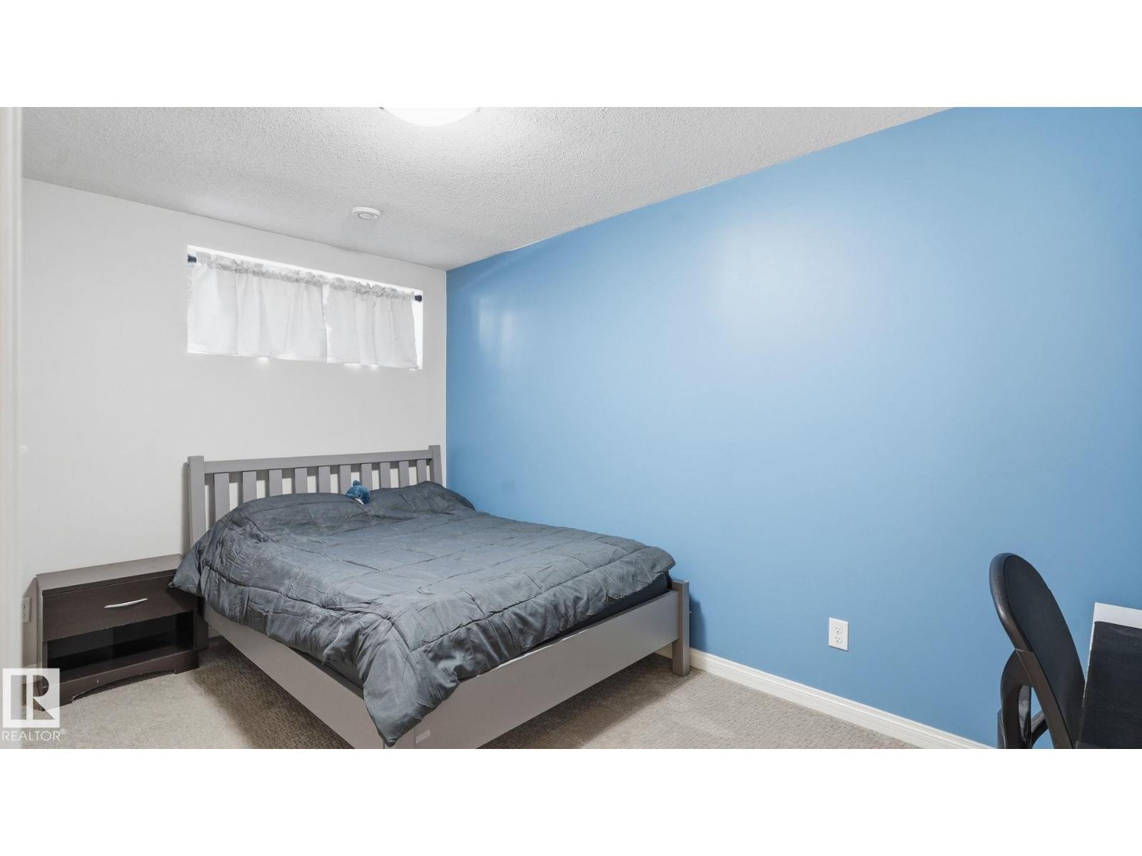 61 Spruce Village DR E - 31