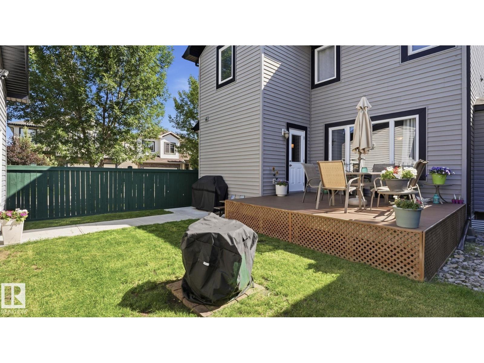 61 Spruce Village DR E - 38