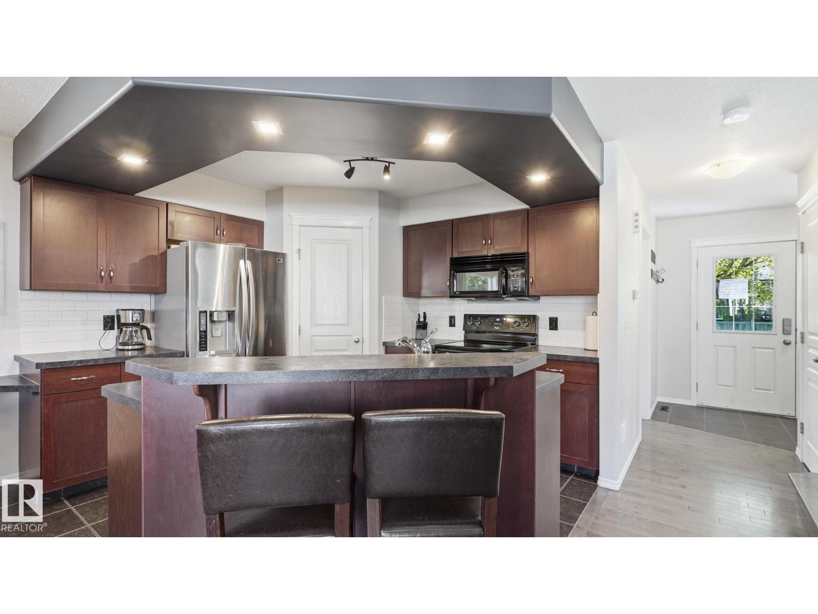 61 Spruce Village DR E - 8