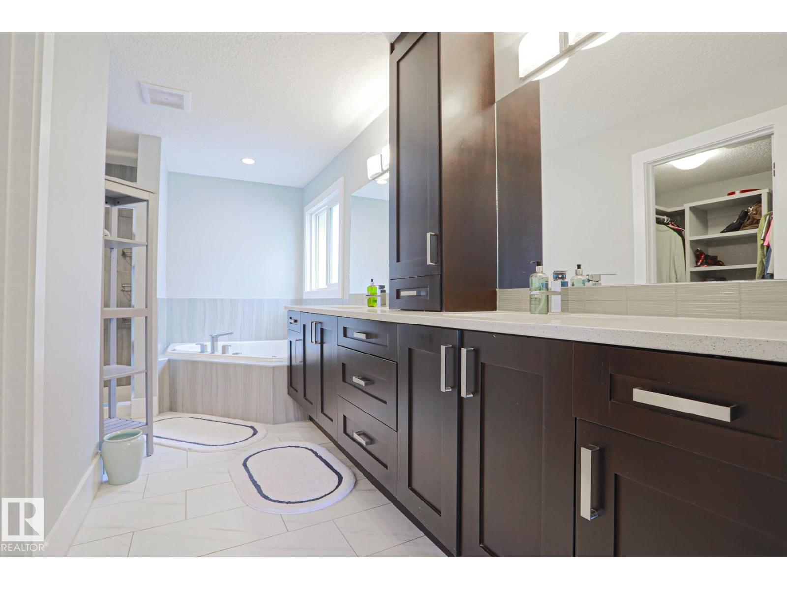 1304 AINSLIE WD SW - 11