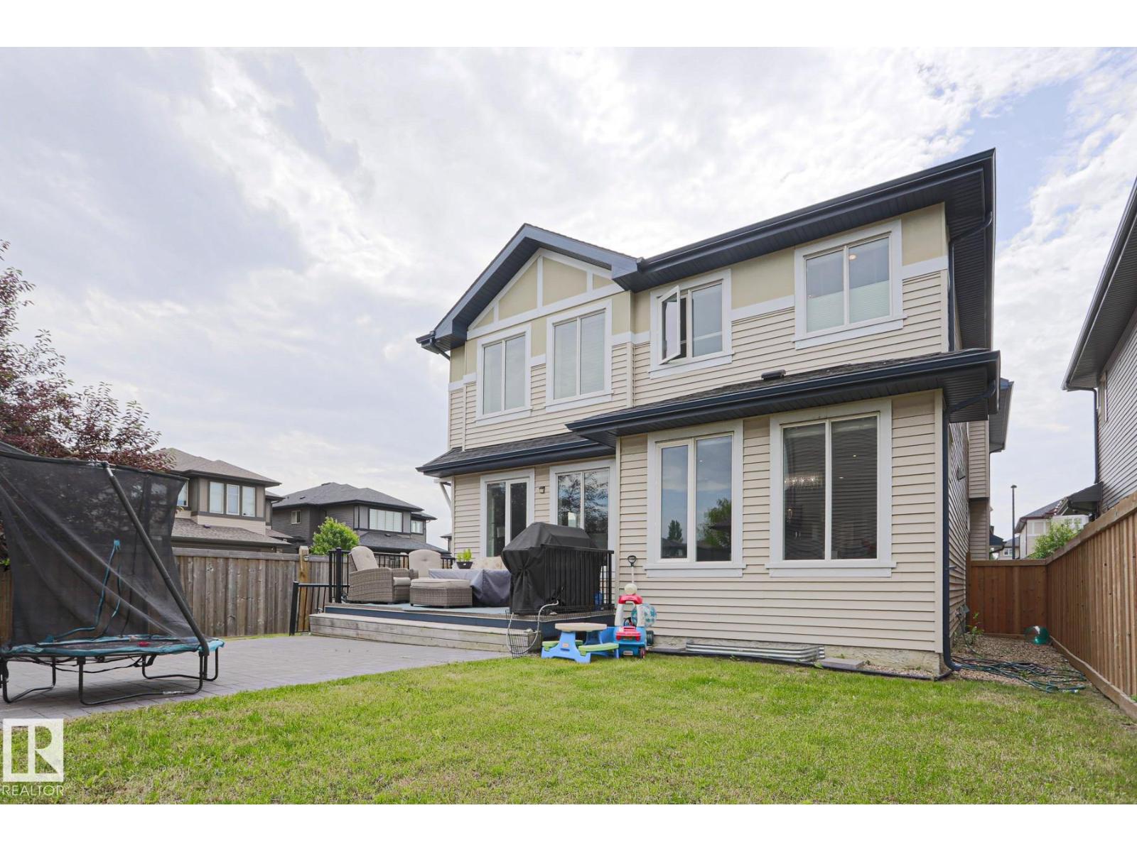 1304 AINSLIE WD SW - 2