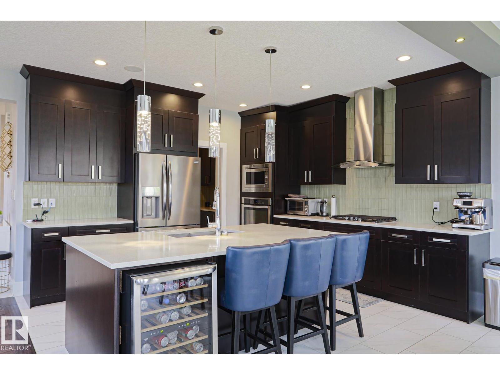 1304 AINSLIE WD SW - 4