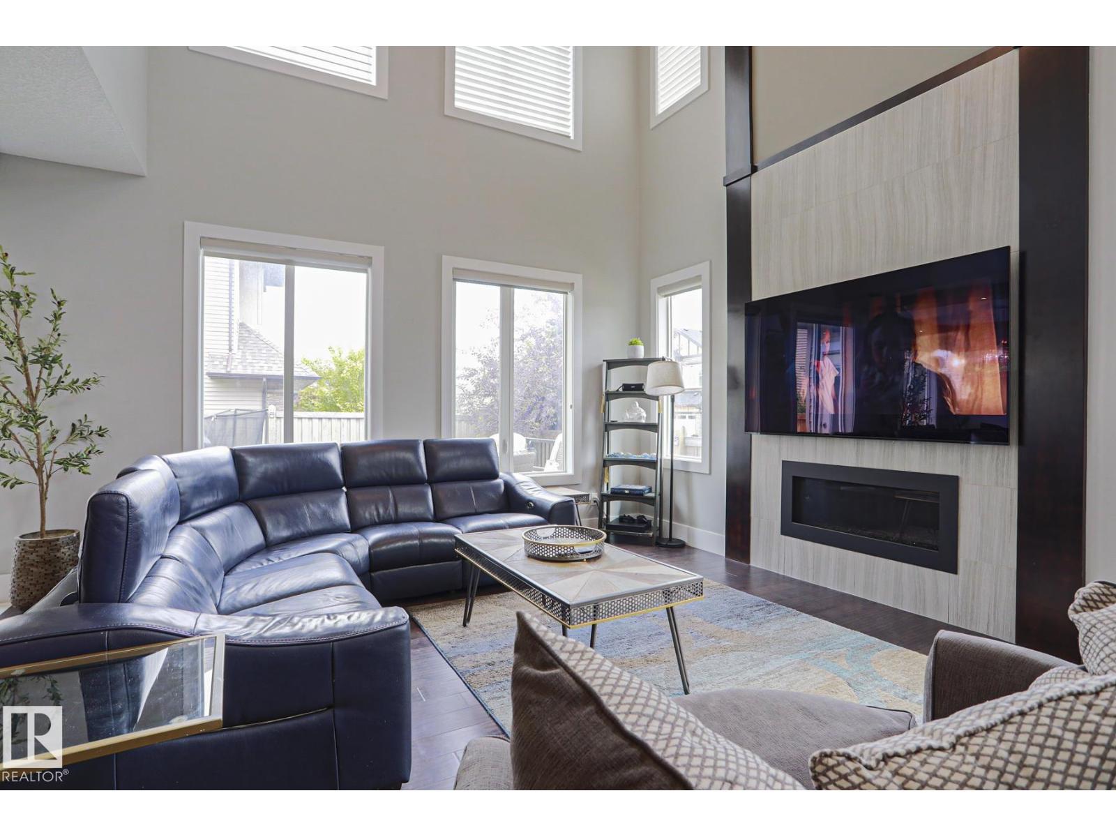 1304 AINSLIE WD SW - 7