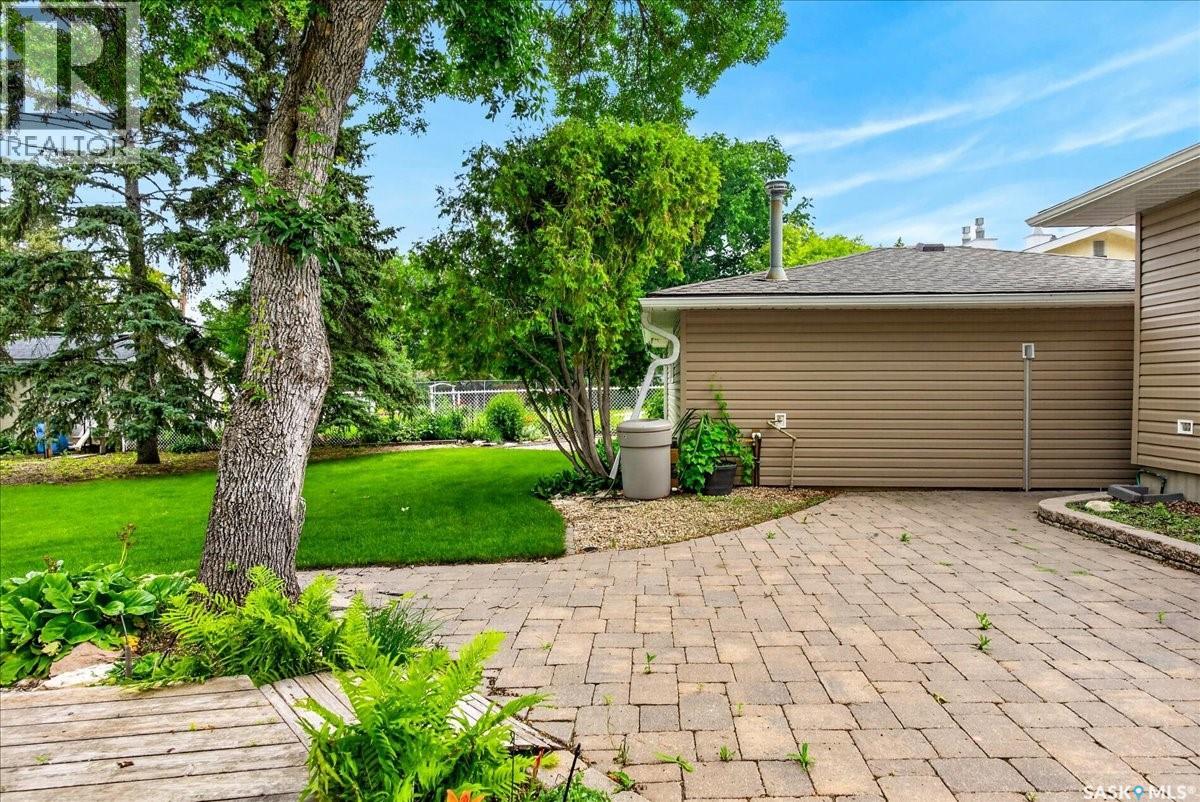 7320 7th AVENUE - 27