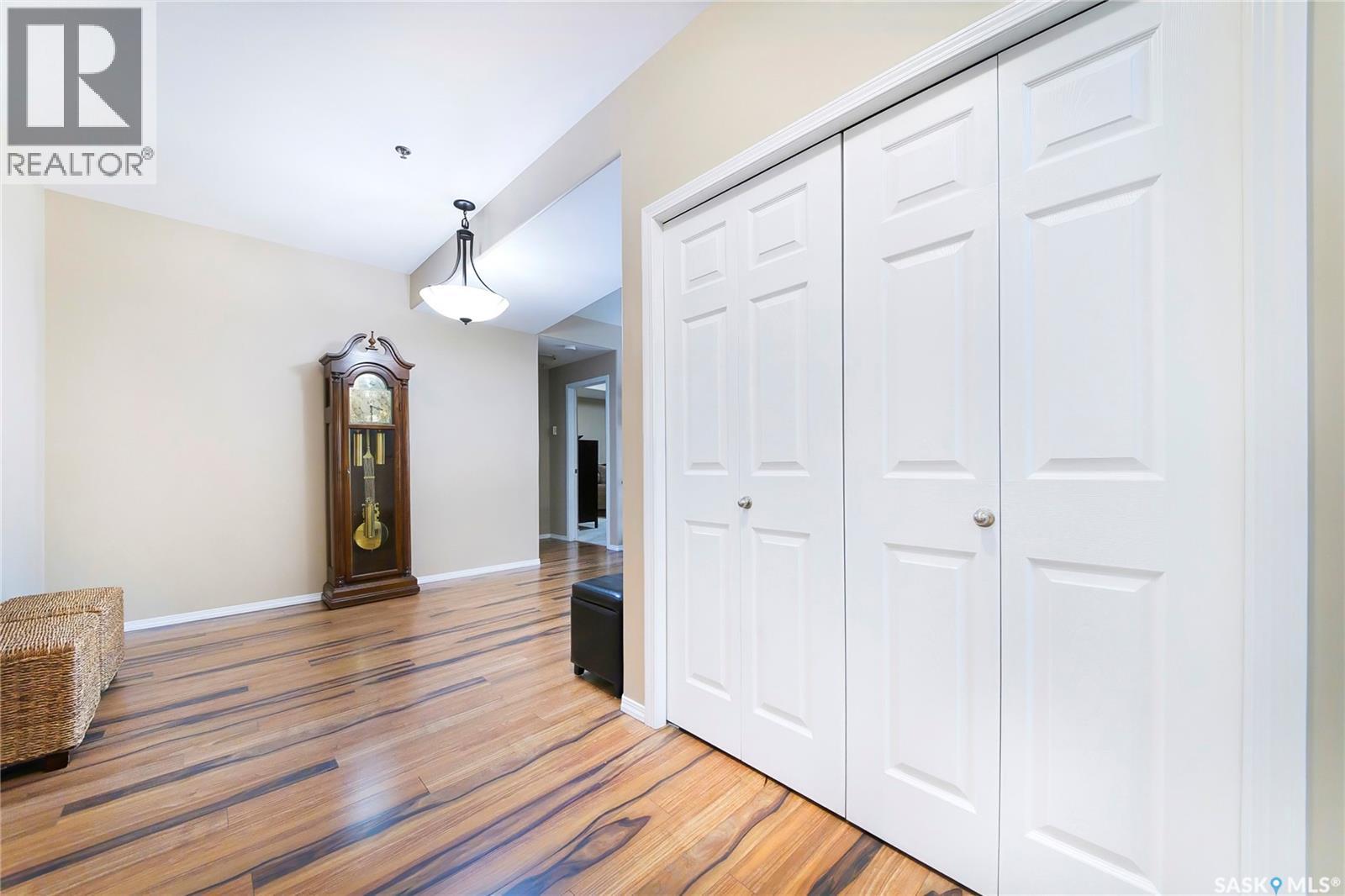 #218 928 Heritage VIEW - 11