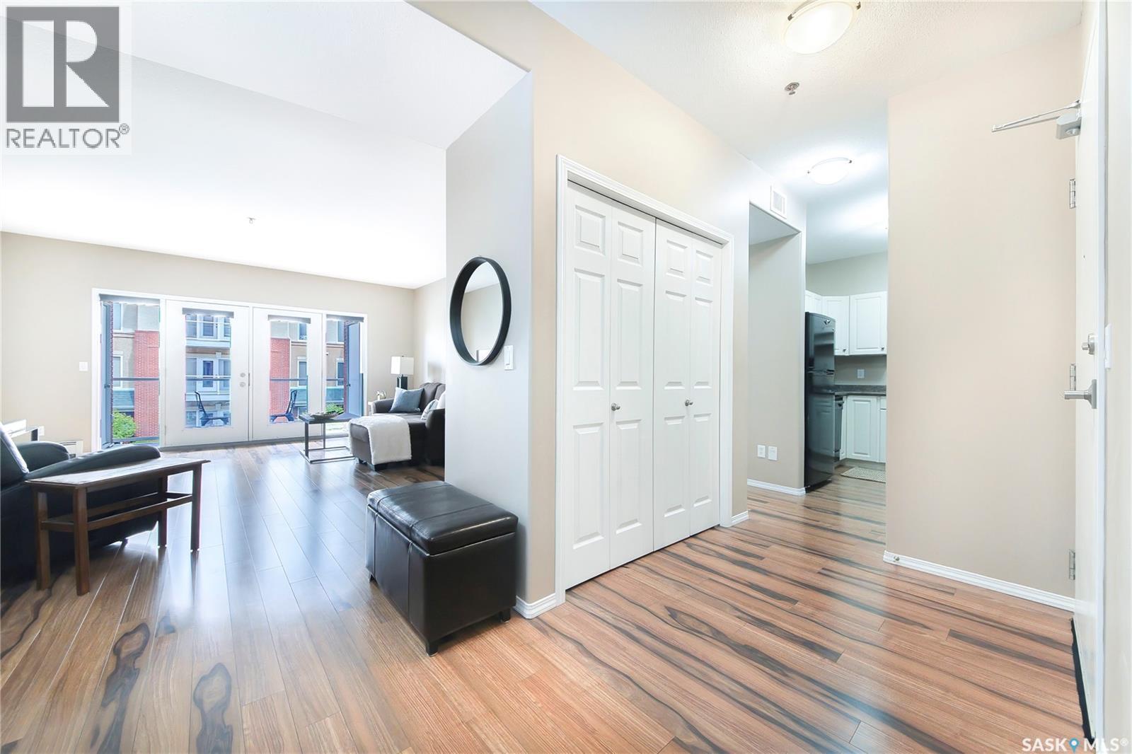 #218 928 Heritage VIEW - 13