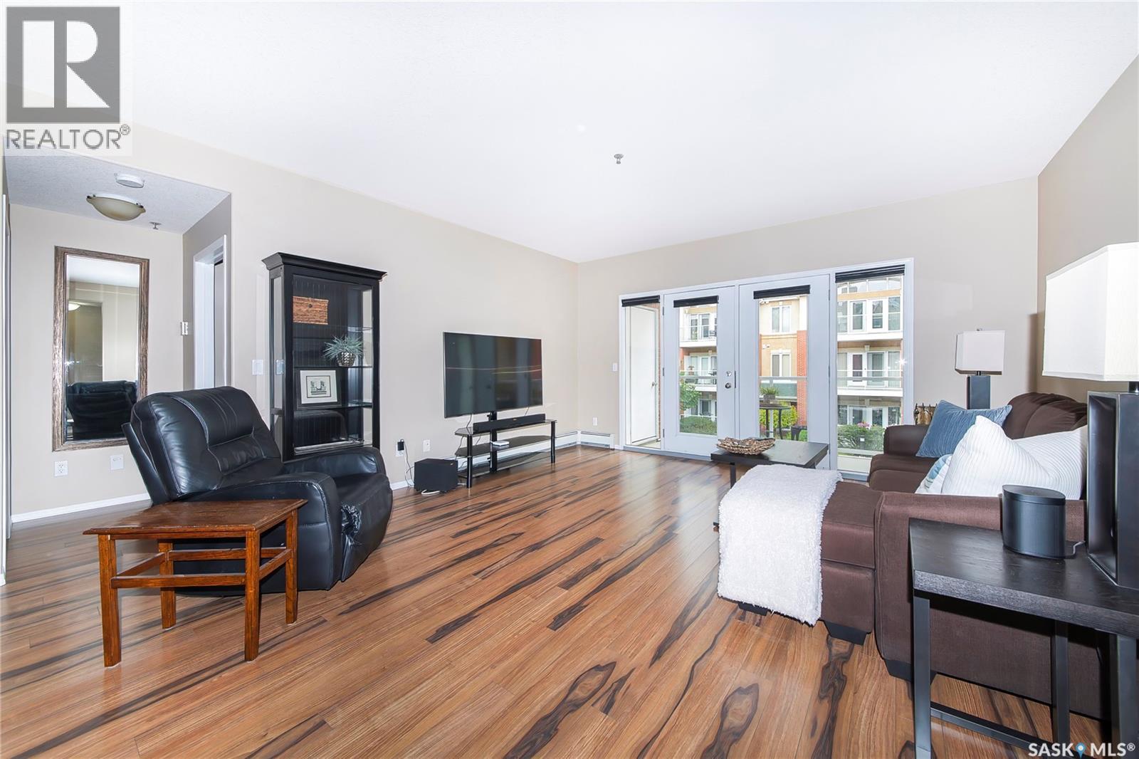 #218 928 Heritage VIEW - 14
