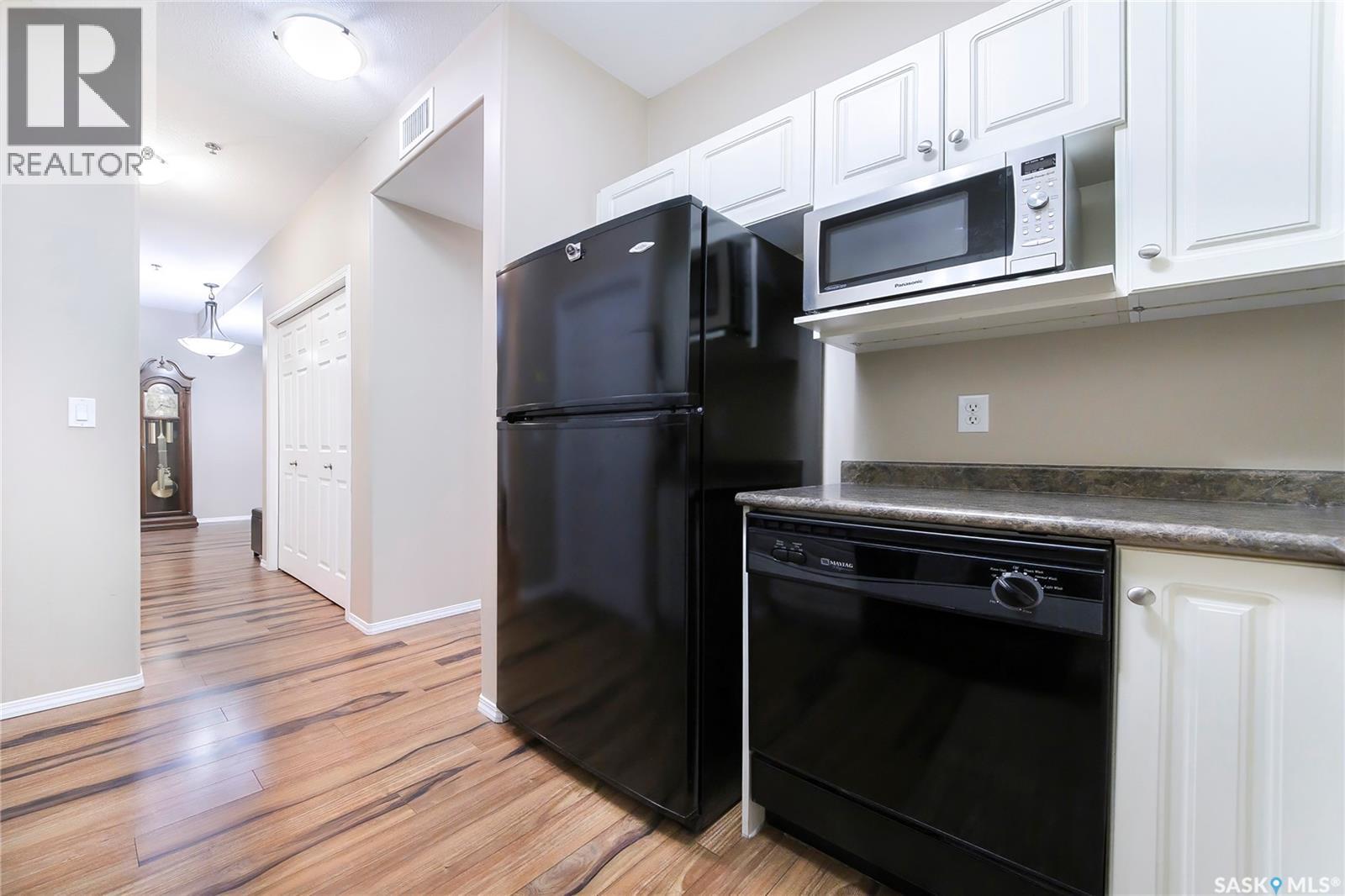 #218 928 Heritage VIEW - 23