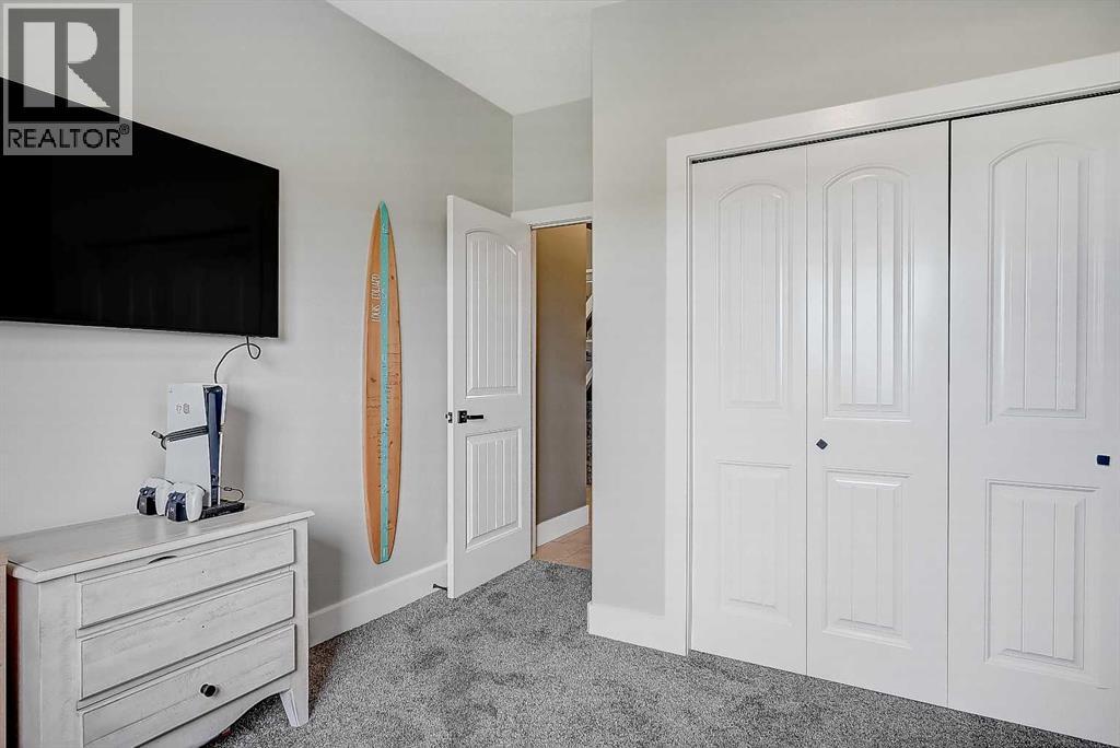 7017 85 Street — photo 16