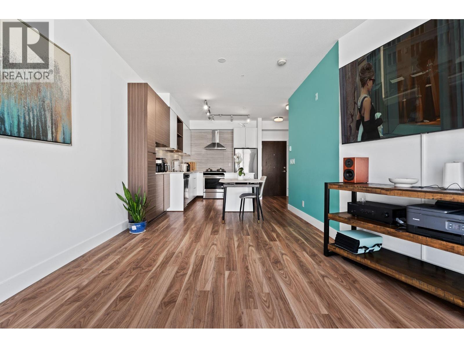 216 5355 LANE STREET, Burnaby