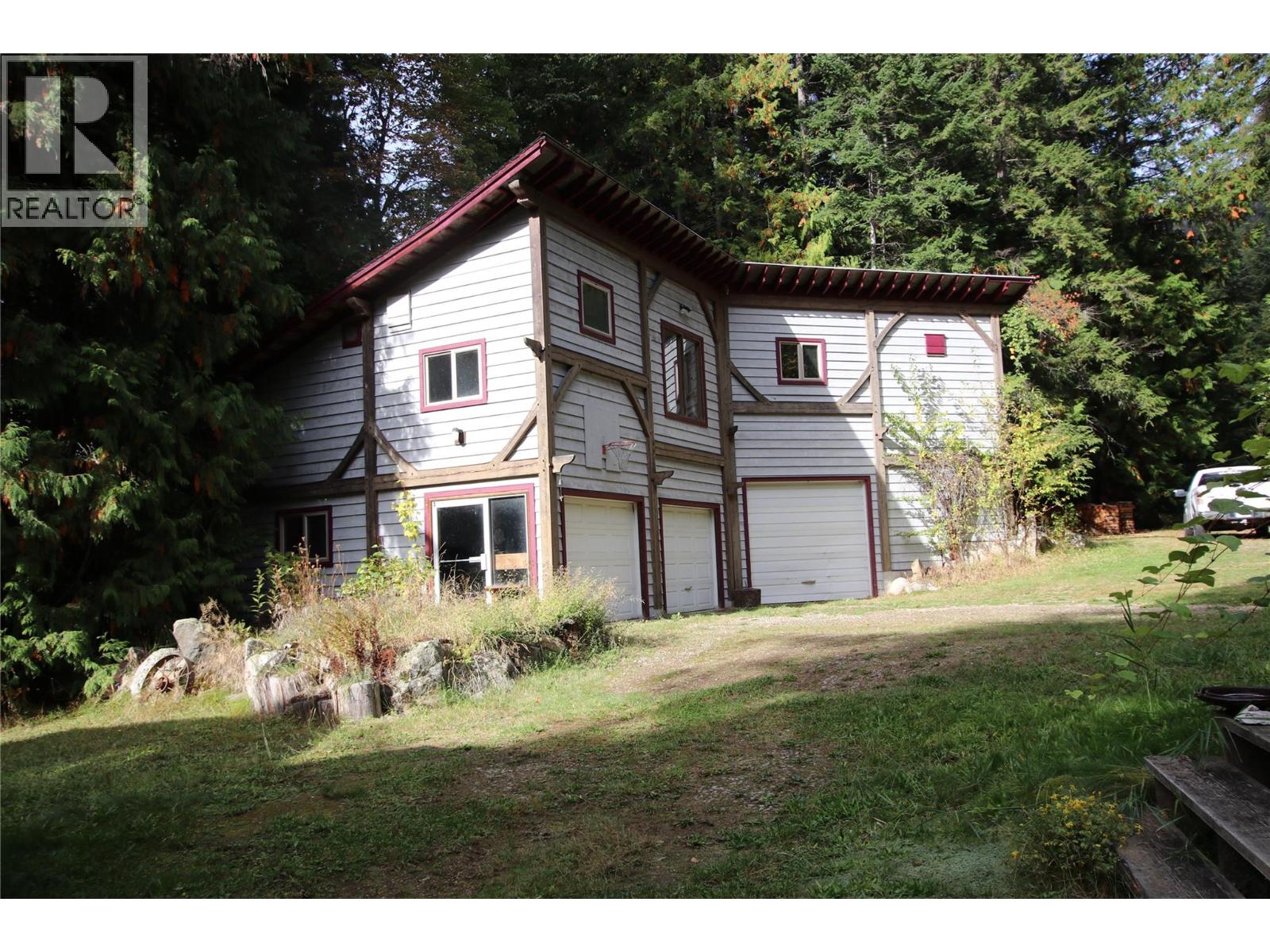 4512 Highway 6 - 52