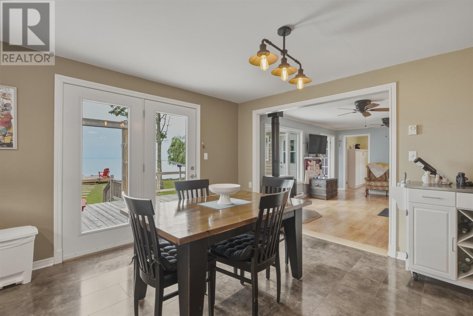2761 Hawdon DR - 12