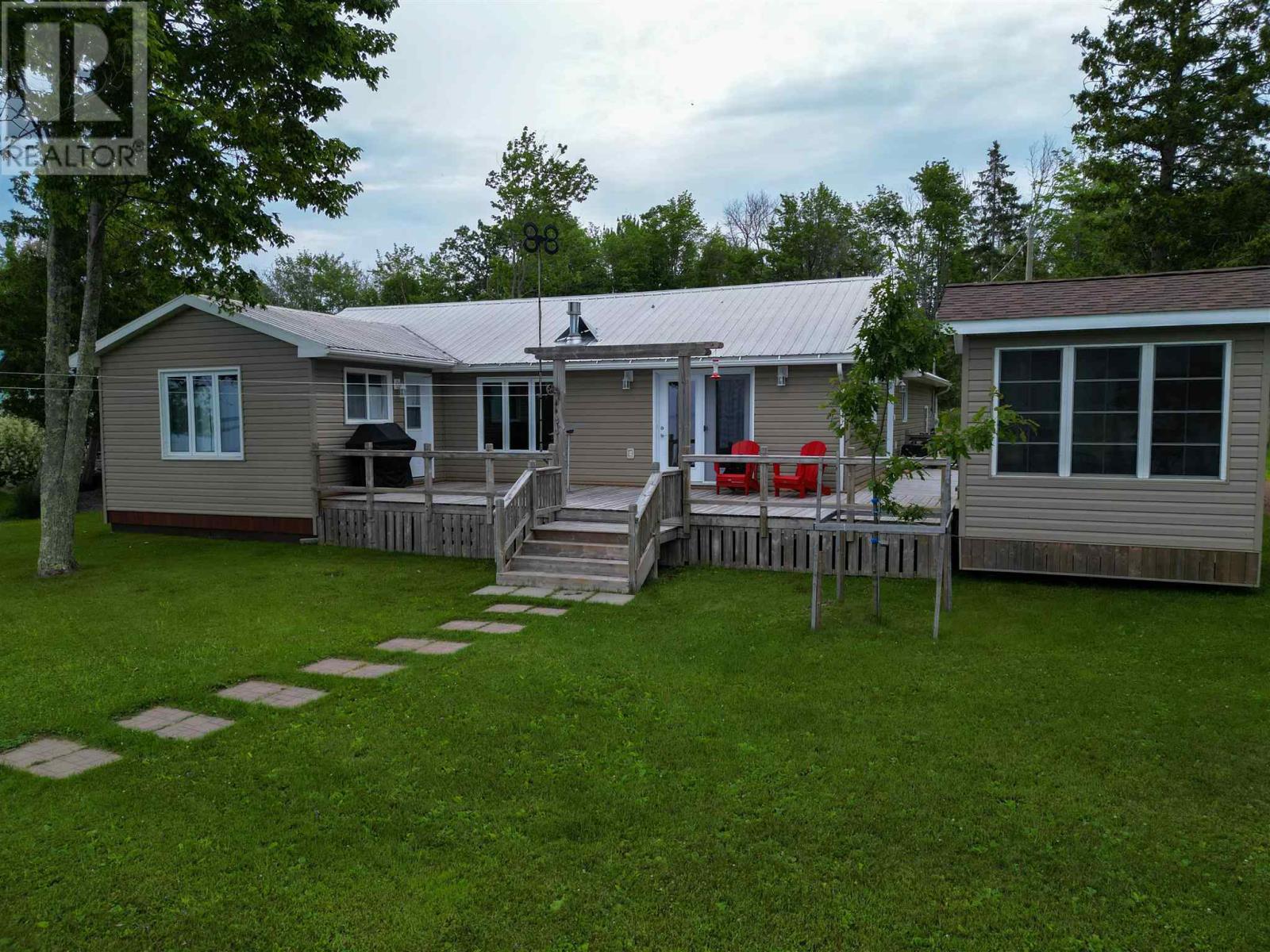 2761 Hawdon DR - 3