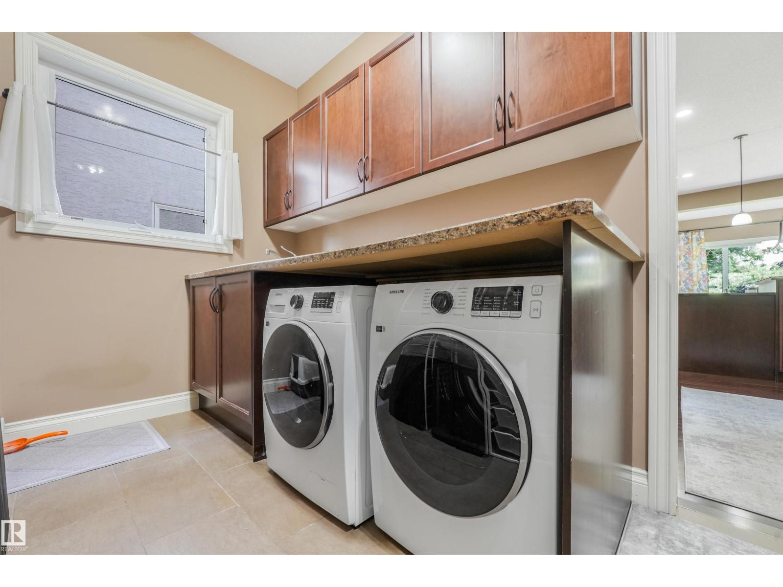 1231 TREDGER CT NW - 32