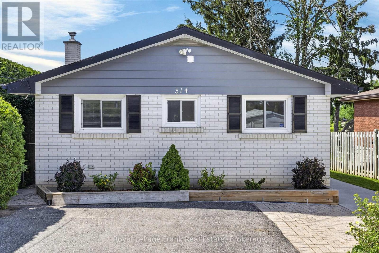 314 SHERIN AVENUE - 5