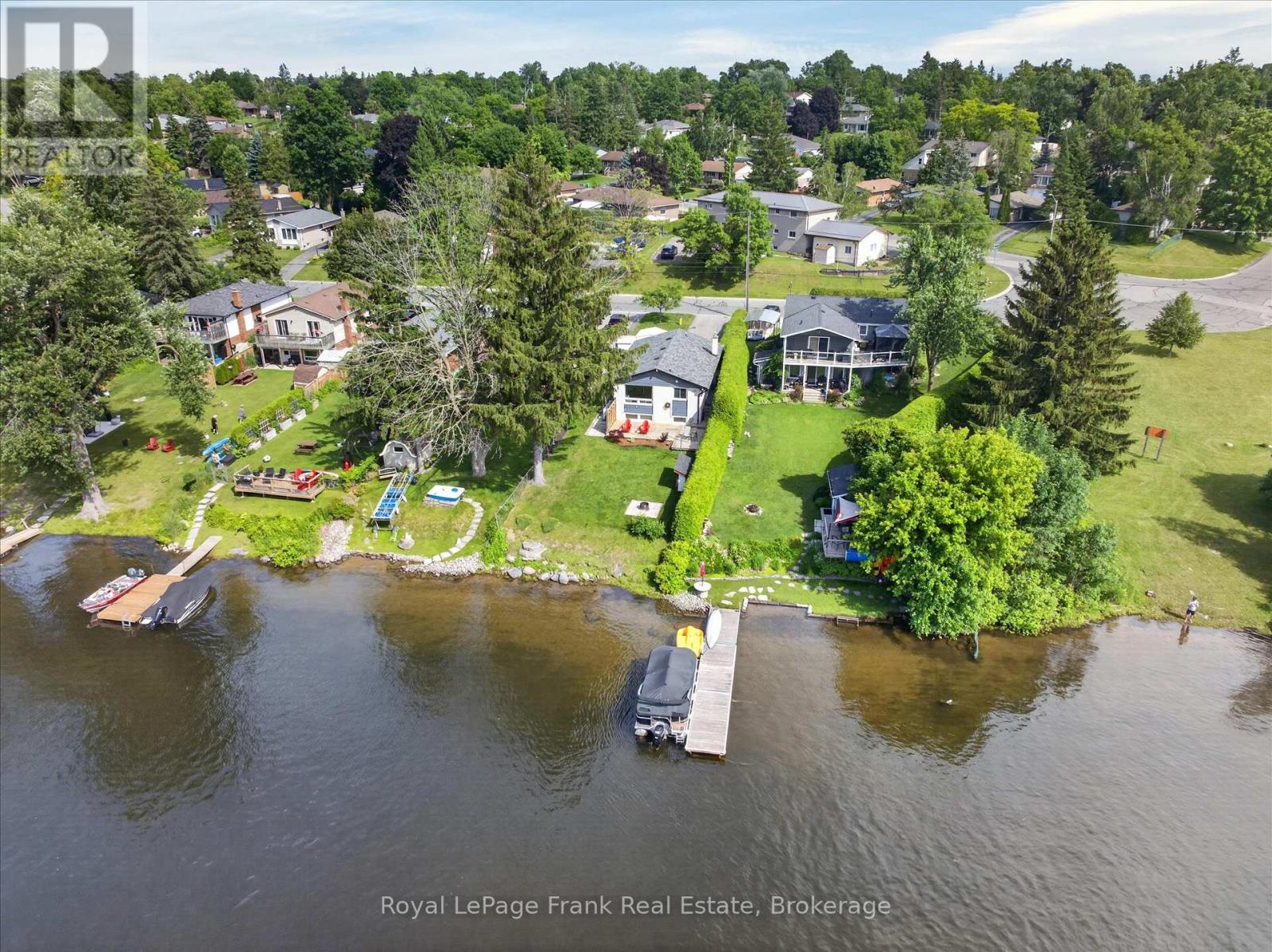 314 SHERIN AVENUE - 44