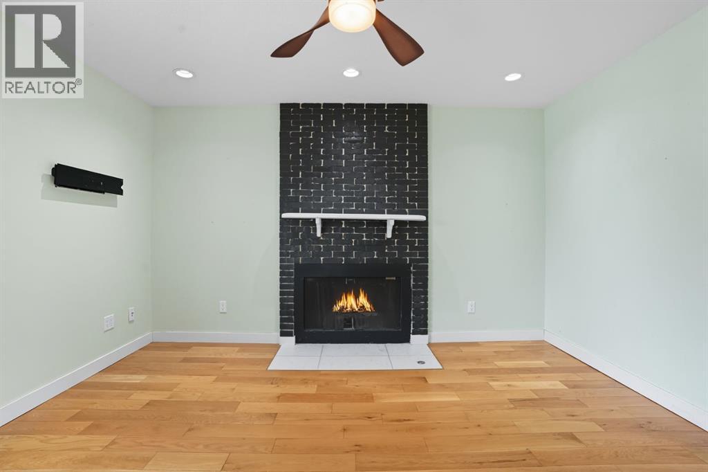 108 Falchurch Crescent NE - 11