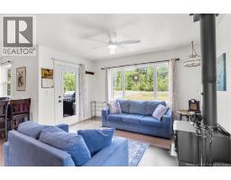 Bath (# pieces 1-6) - 2405 620 Route, Royal Road, NB E3A6N6 Photo 7