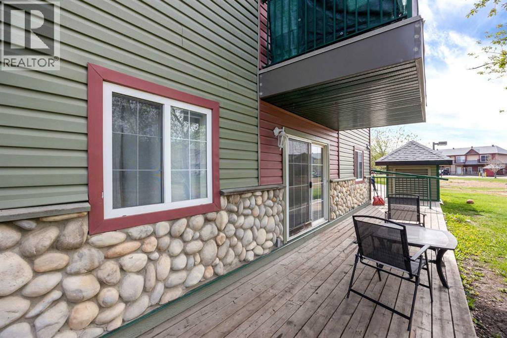#2112 200 Lougheed Drive - 22