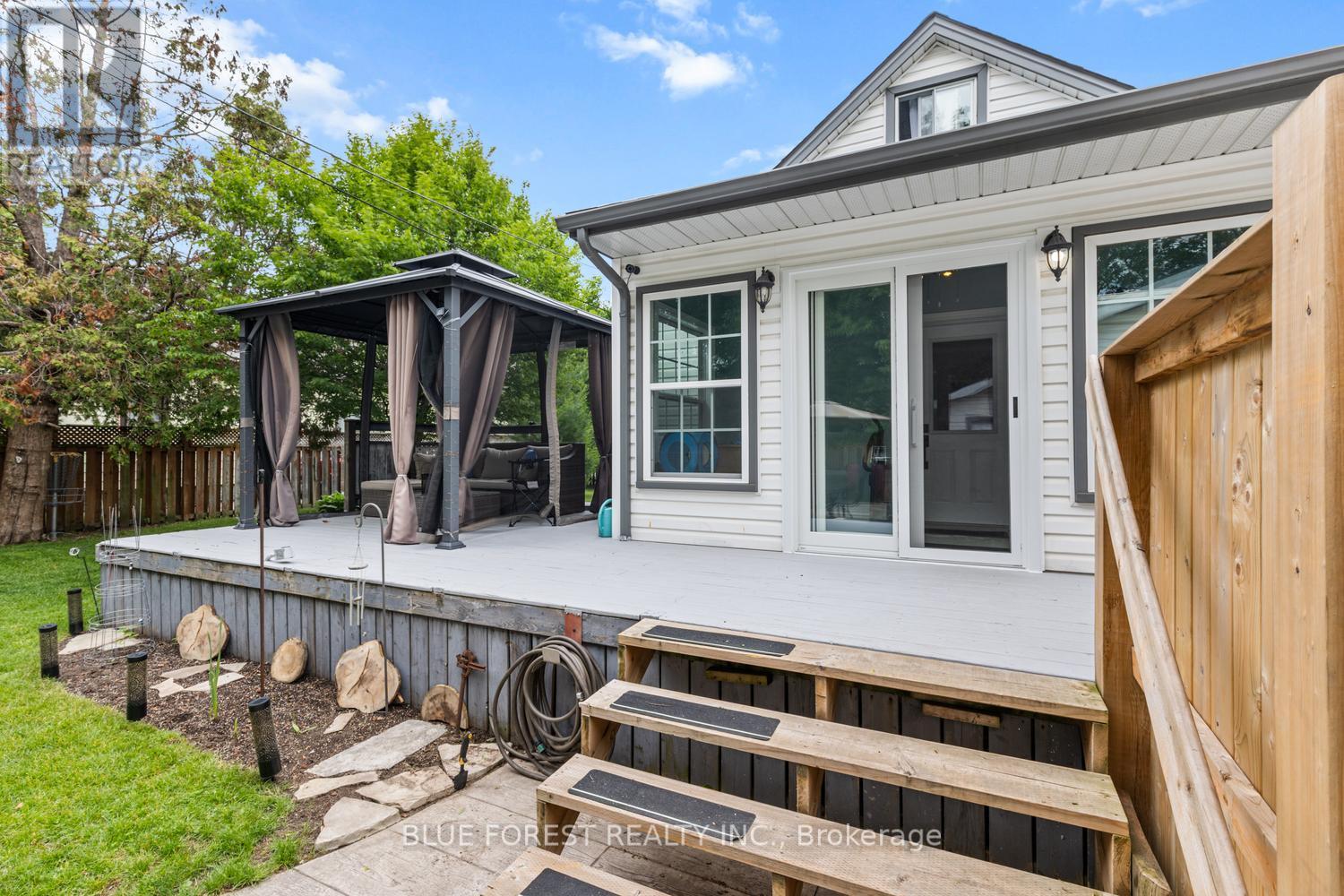 129 GILES STREET - 36