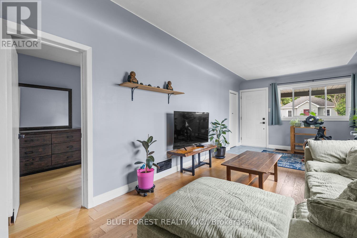 129 GILES STREET - 7