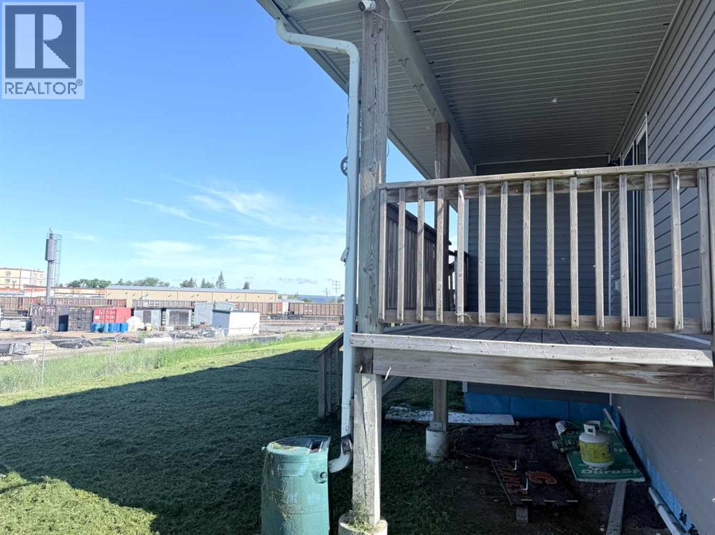 9636 100 Avenue - 19