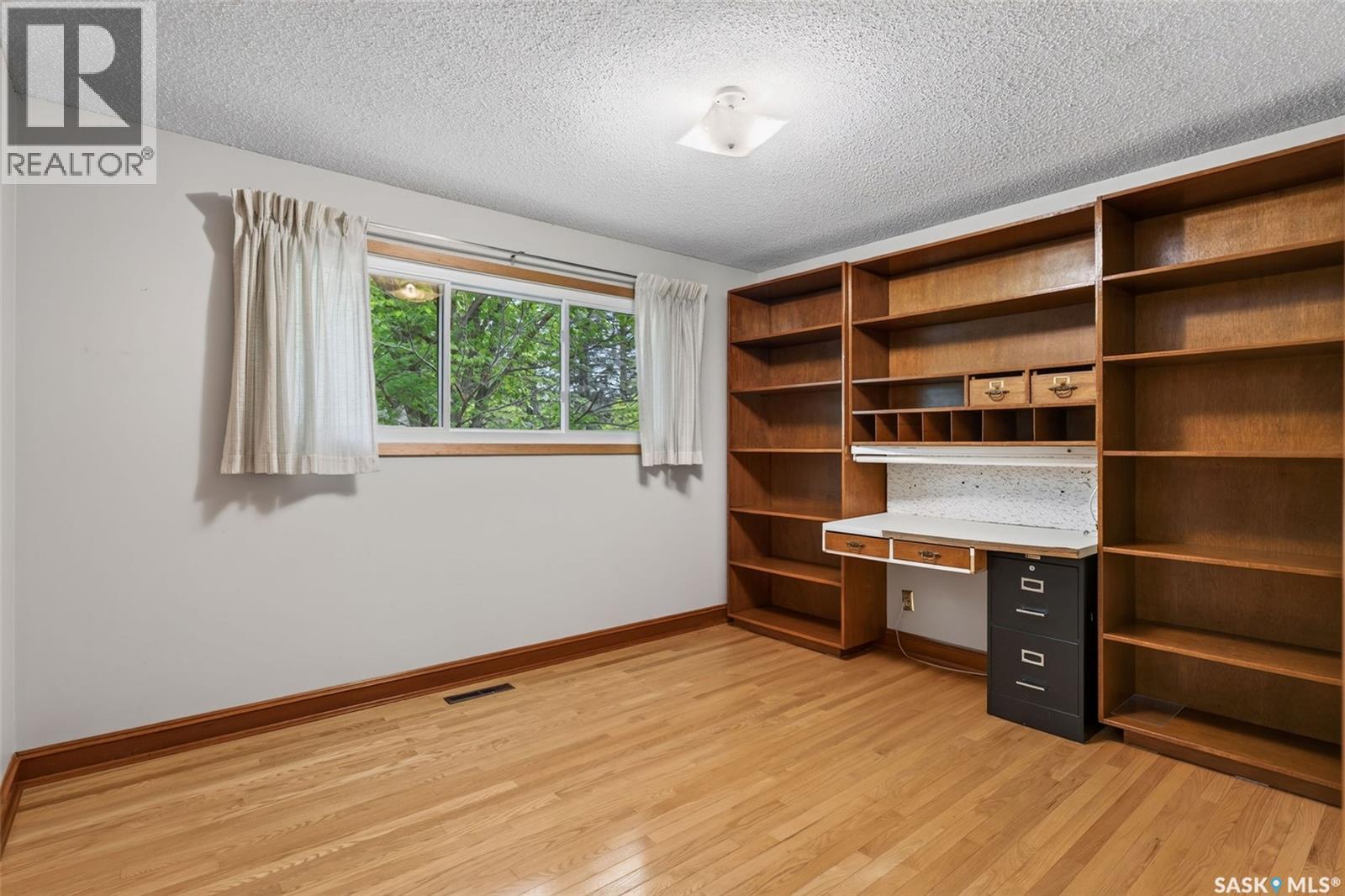 801 Forseille DRIVE - 27