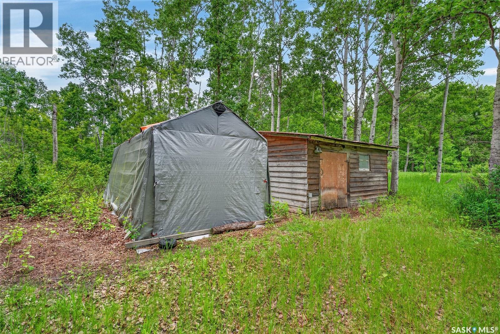 801 Forseille DRIVE - 64