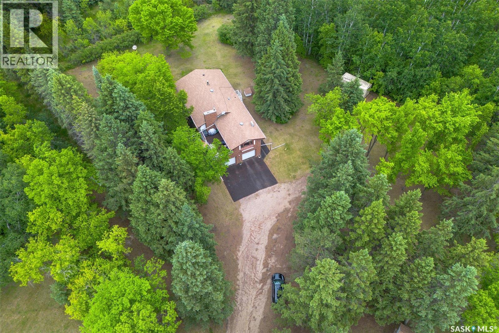 801 Forseille DRIVE - 66