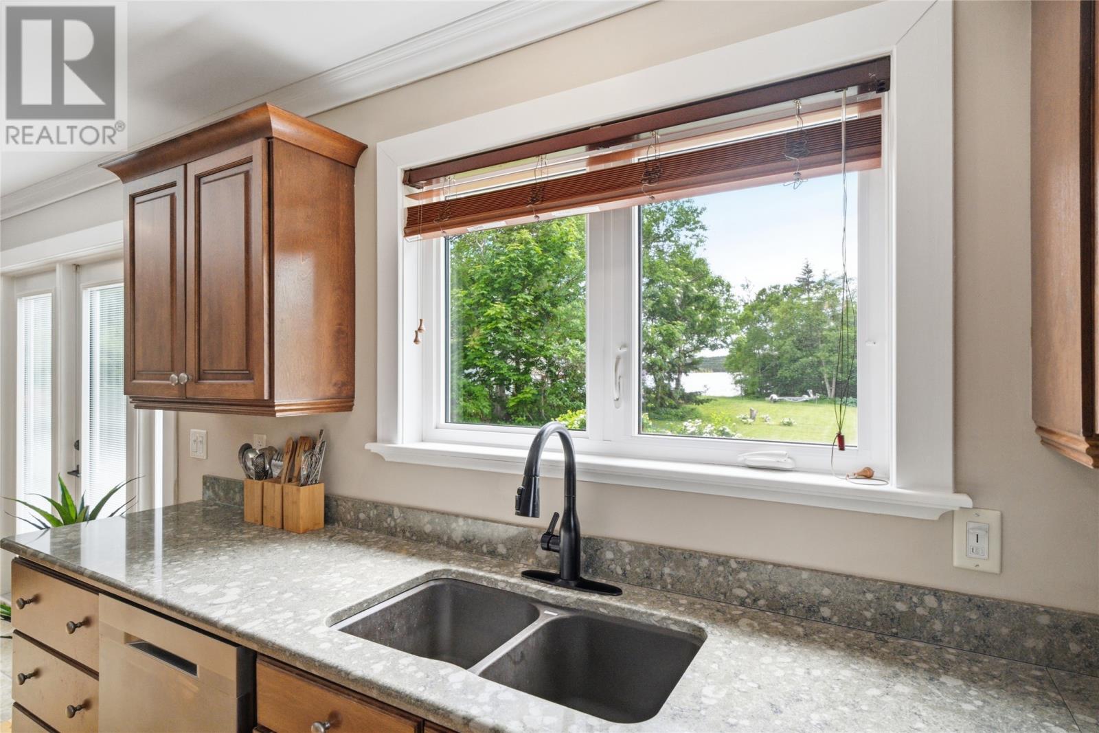 154 Three Island Pond Road - 15