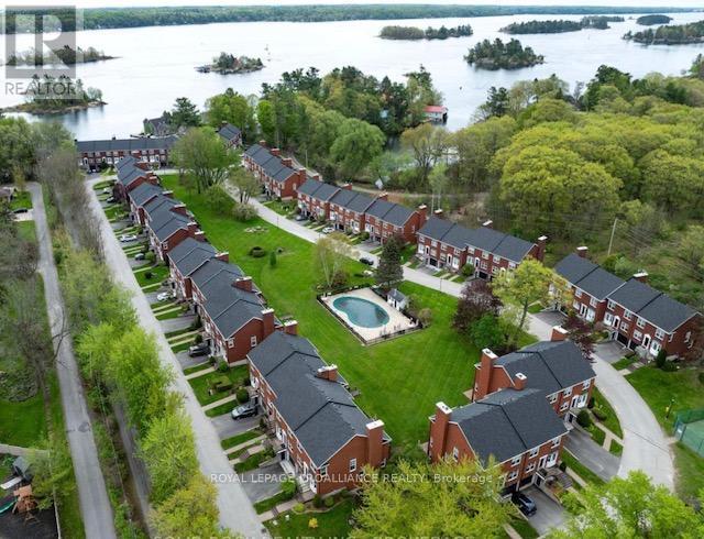 39 COUNTRY CLUB PLACE - 34